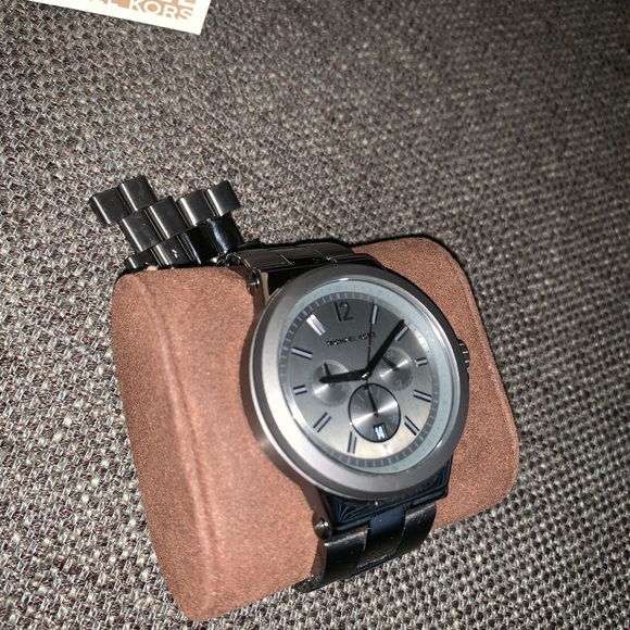 Slate Women’s Michael Kors Watch - Picture 3 of 3